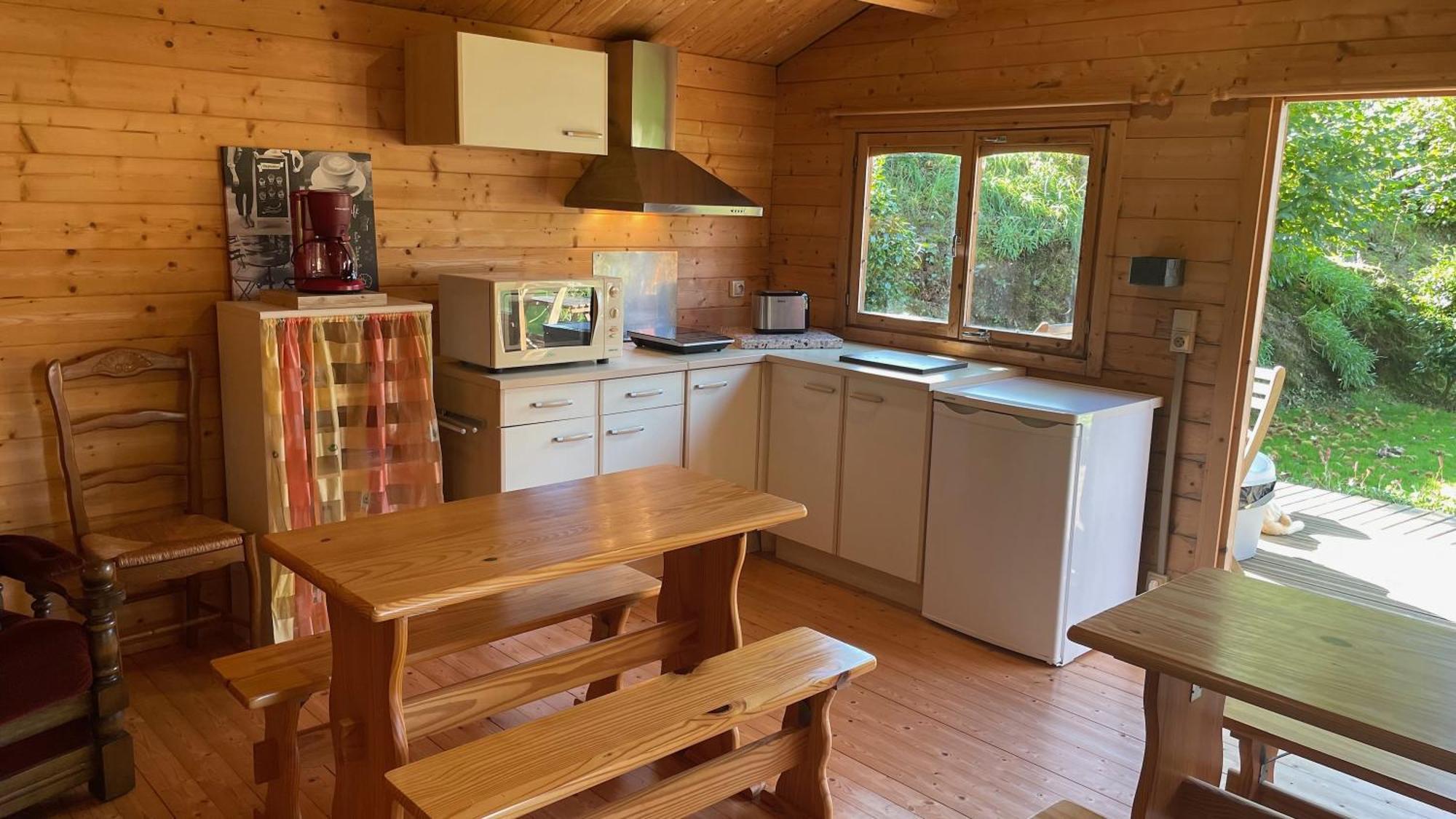 Chambres D'Hotes Les Tilleuls Poullaouen Luaran gambar