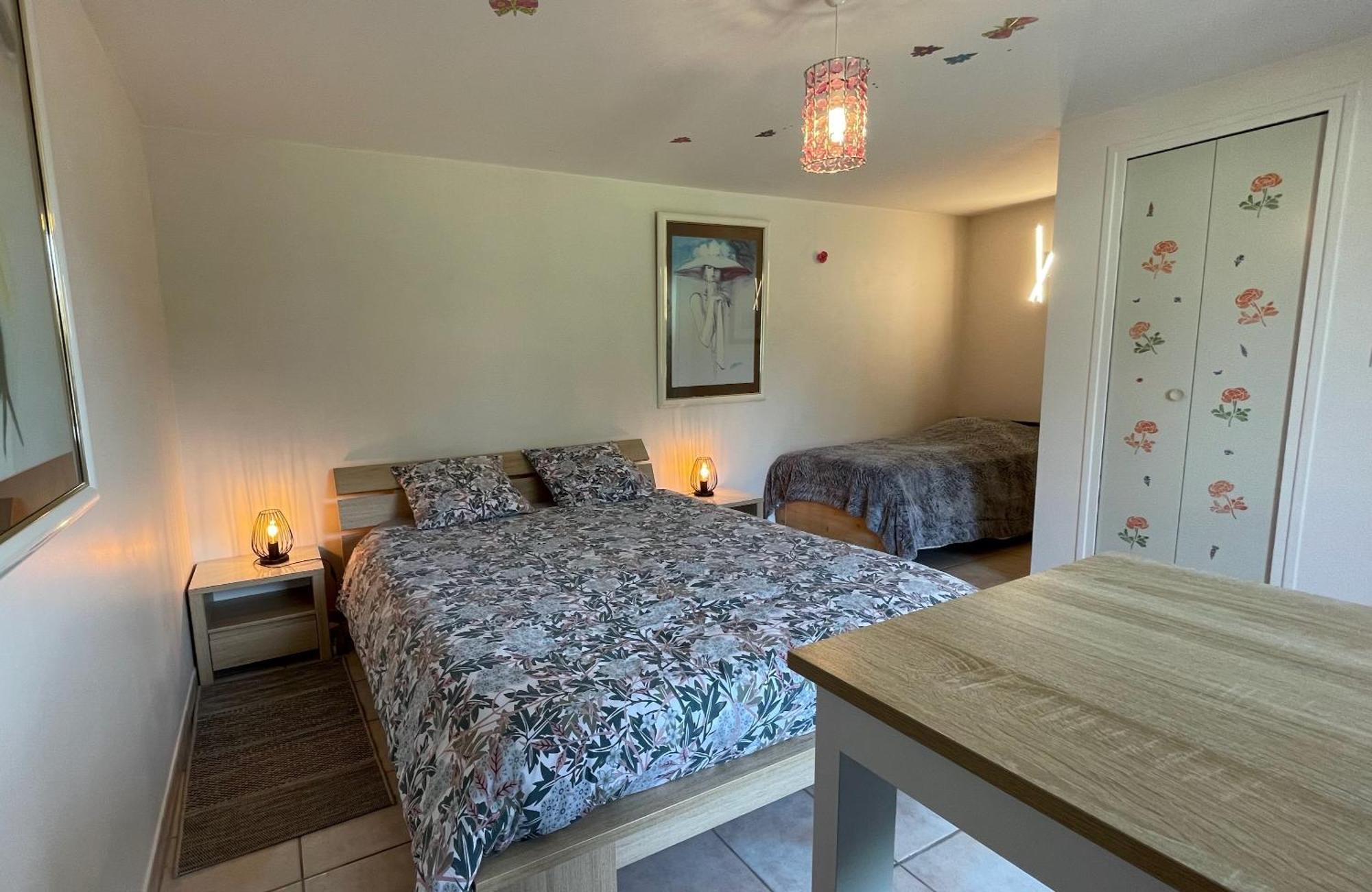 Chambres D'Hotes Les Tilleuls Poullaouen Luaran gambar