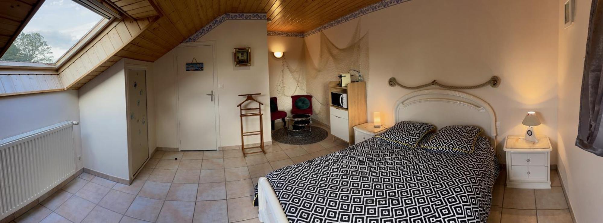 Chambres D'Hotes Les Tilleuls Poullaouen Luaran gambar