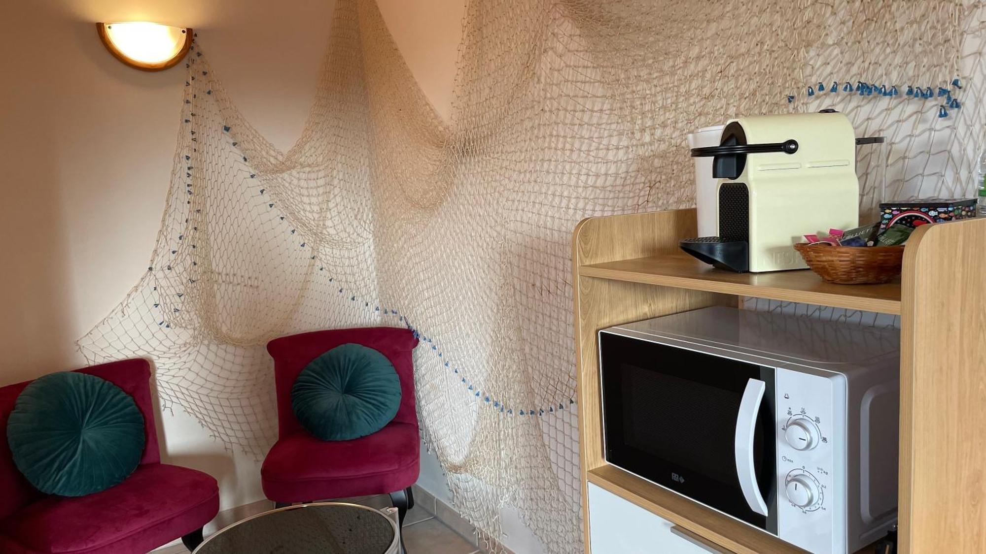 Chambres D'Hotes Les Tilleuls Poullaouen Luaran gambar